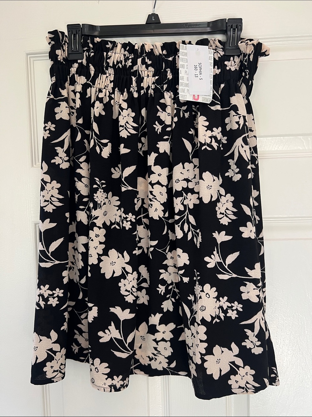 LuLaRoe Women's Black Floral Elastic-Waist Skirt -